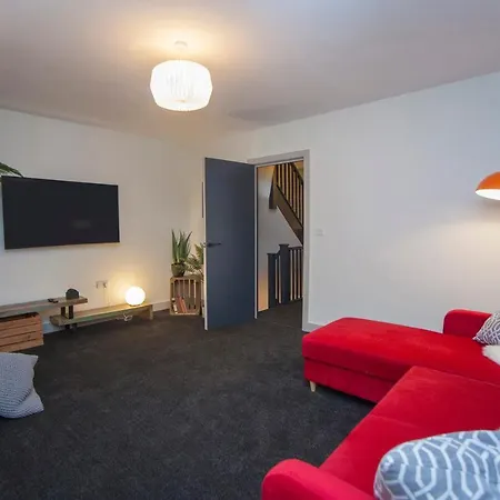 Higgihaus #3a & 3b 8 Bed Sleeps Up To 22 Big Groups Hip Location